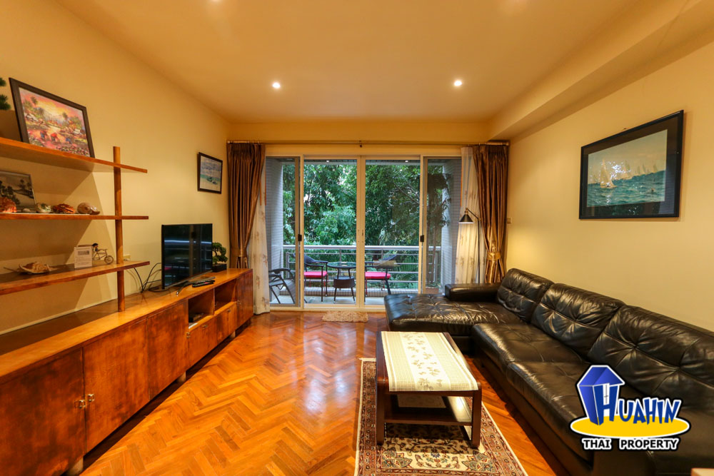 Click here to view this property's images...